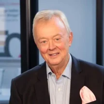 636f0fcdb73c8d21cb59a89b_grahame-p-500